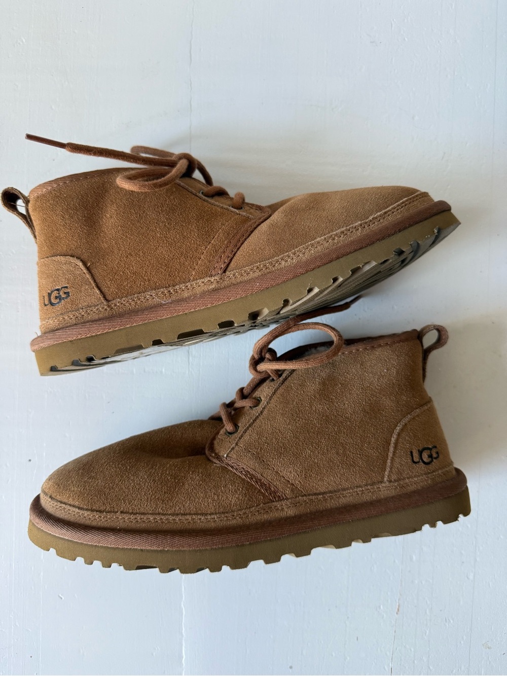 UGGS LACE UP ANKLE BOOT
